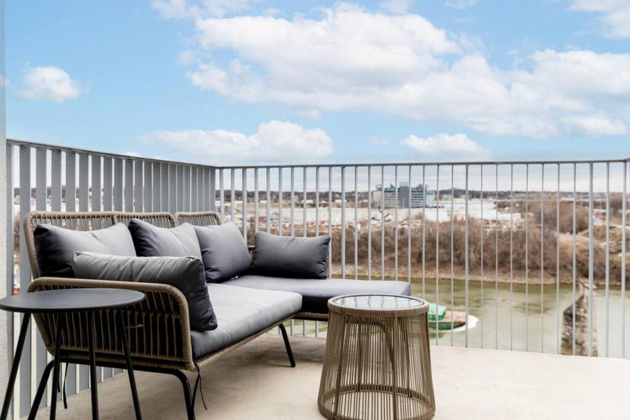 Stunning River View Condo Walk To Downtown Rooftop Patio Nashville Eksteriør bilde