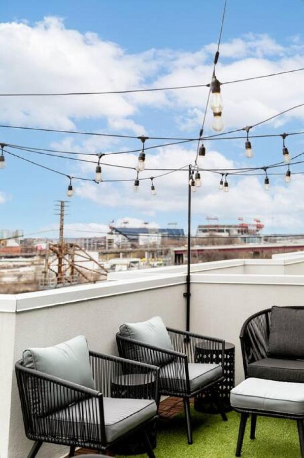 Stunning River View Condo Walk To Downtown Rooftop Patio Nashville Eksteriør bilde